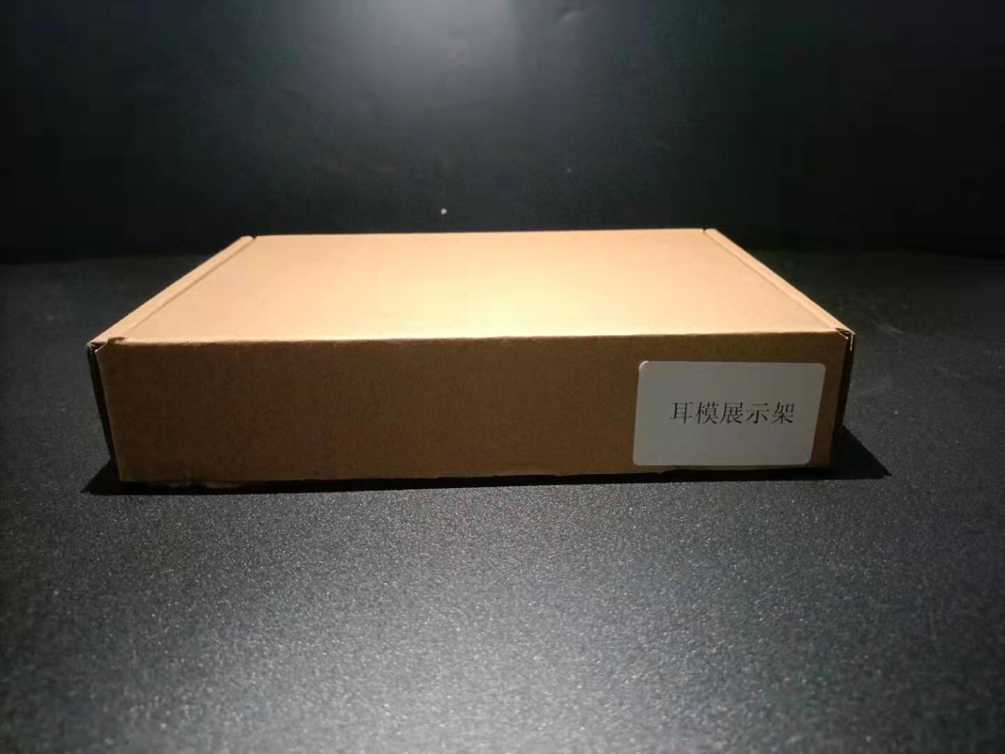 Good Quality White Square Shape Plastic PE Elastic Membrane Eco-Friendly Ear Mold Display Stand Customized Logo 11.8x11.8x2cm product detail